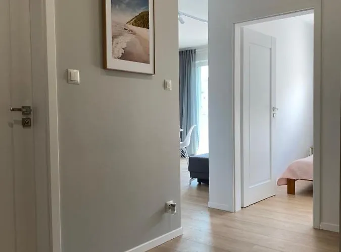 Marine Penelopa Silver